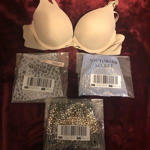 Victoria Secret Panties medium and Bra 34 B